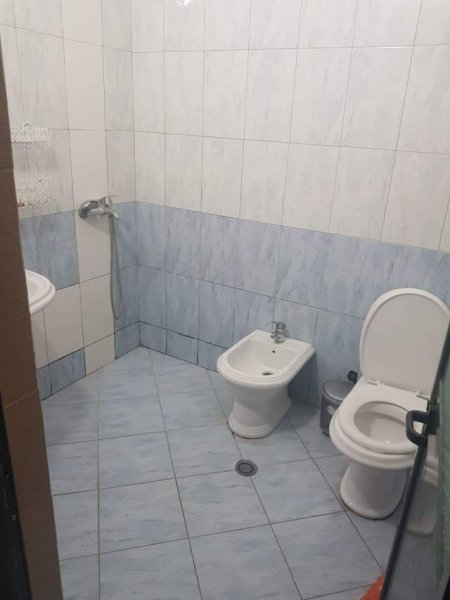 Tirane, jepet me qera apartament 1+1 Kati 0, 50 m² 30.000 Leke (Rruga Bill Klinton, Kodra e Diellit)