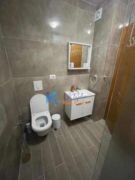 Tirane, jap me qera apartament 2+1+BLK Kati 7, 106 m² 750 Euro (Qender)