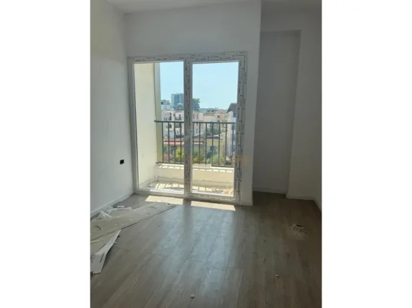 Tirane, shitet apartament 1+1 Kati 2, 62 m² 162.000 € (Osman Myderizi)