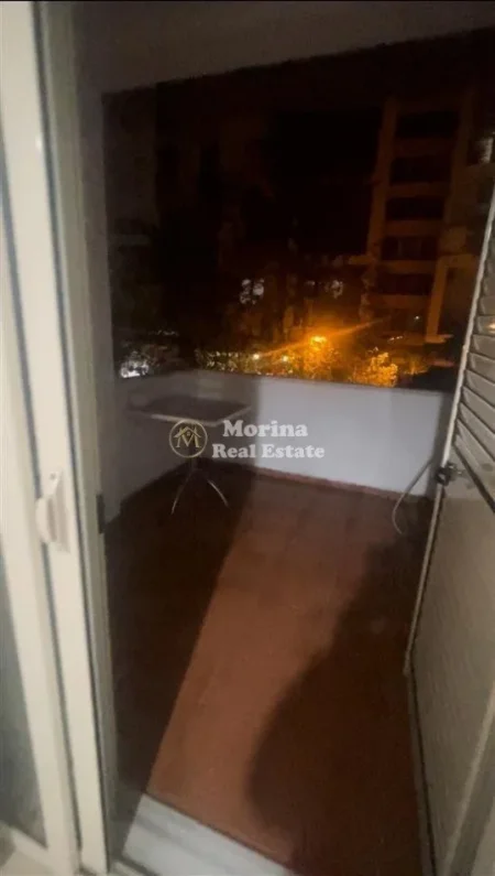 Tirane, jepet me qera apartament 2+1 Kati 2, 100 m² 500 € (Yzberisht)