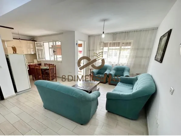 Apartament 2+1 me qera tek Kompleksi Malajzian, Prane Casa Italia