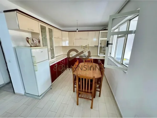 Apartament 2+1 me qera tek Kompleksi Malajzian, Prane Casa Italia