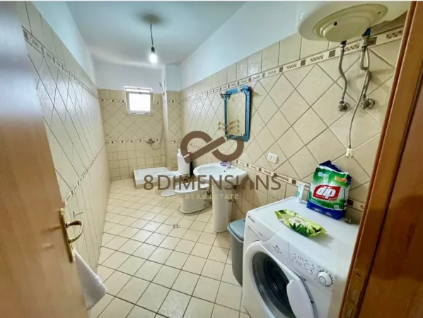 Apartament 2+1 me qera tek Kompleksi Malajzian, Prane Casa Italia