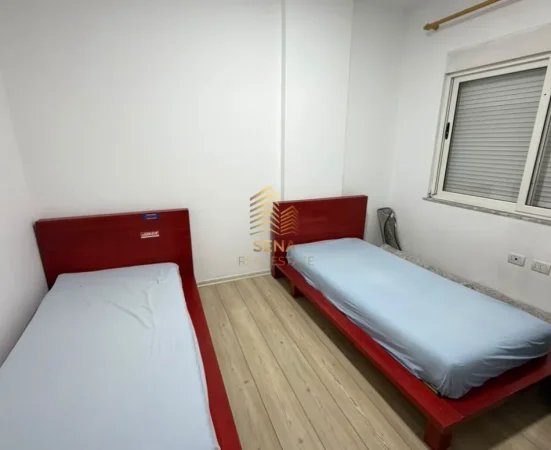 Tirane, jepet me qera apartament 2+1+Ballkon Kati 8, 90 m² 500 € (Fresk)
