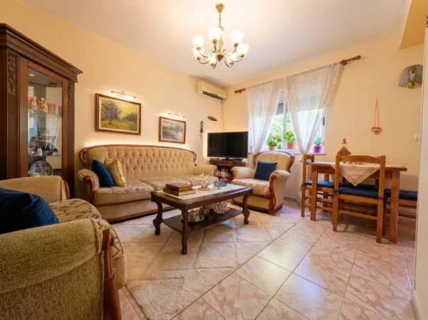 Tirane, shitet apartament , 66 m² 155.000 € (shkolla baletit)