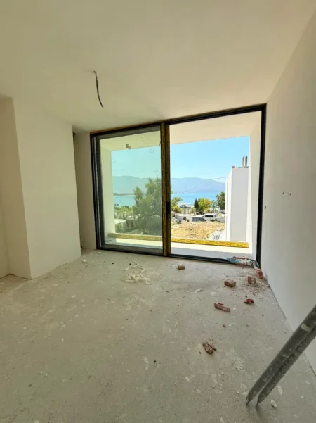 Radhime - Orikum, jepet me qera apartament 1+1 Kati 2, 60 m² 182.000 € (RADHIME)