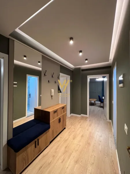 Tirane, shitet apartament 3+1+Ballkon Kati 2, 110 m² 202.000 € (MARKATA E PESHKUT)