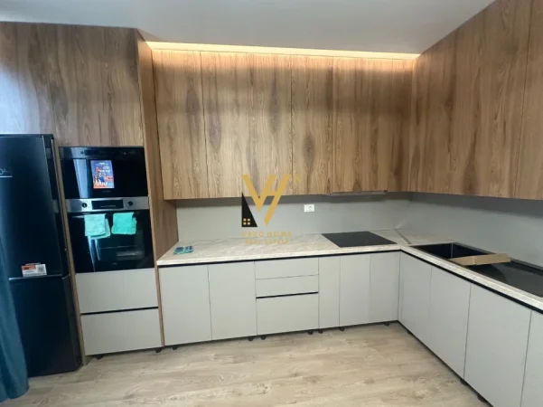 Tirane, shitet apartament 3+1+Ballkon Kati 2, 110 m² 202.000 € (MARKATA E PESHKUT)
