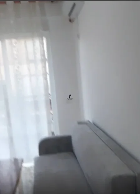 Tirane, jepet me qera apartament 2+1 Kati 3, 70 m² 500 € (LIQENI I THATE)