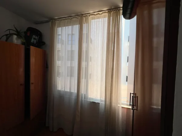 Tirane, jepet me qera apartament Kati 3, 53 m² 430 € (ALI DEM)