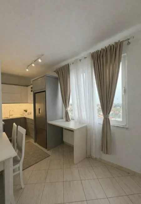 Tirane, shitet apartament 1+1+Ballkon Kati 6, 69 m² 83.000 € (mezez)