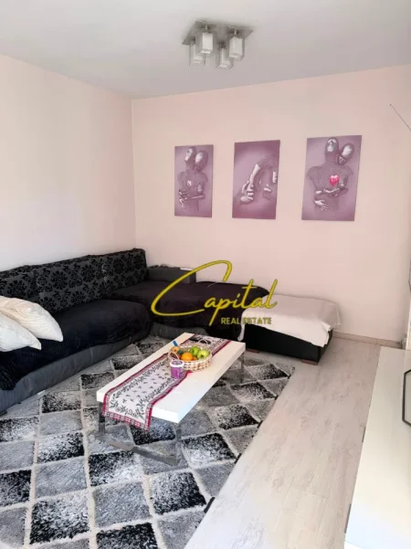 Tirane, jepet me qera apartament 1+1 Kati 8, 69 m² 550 € (MATERNITETI I RI)