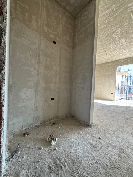 Tirane, shitet apartament 1+1+Aneks+Ballkon Kati 7, 67 m² 103.300 € (Fusha Aviacionit)