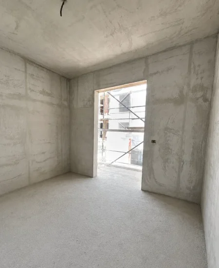 Tirane, shitet apartament 1+1 , 73 m² 72.940 € 