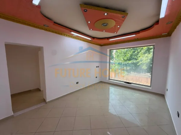 Tirane, shitet apartament 2+1 Kati 1, 70 m² 220.000 € 