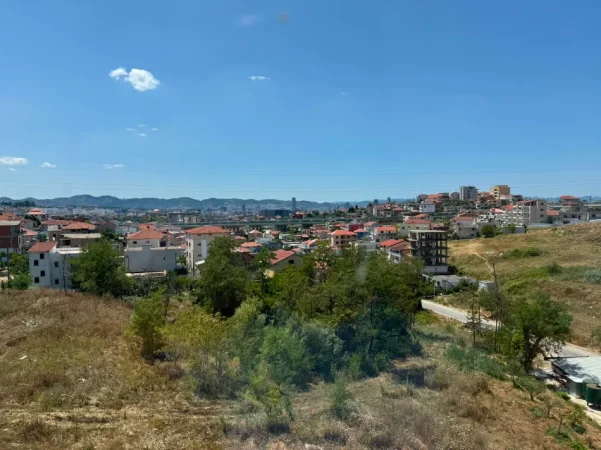 Shqiperi, jepet me qera apartament 2+1+Ballkon Kati 5, 88 m² 450 € (Kompleksi Tom Doshi Shkoze)