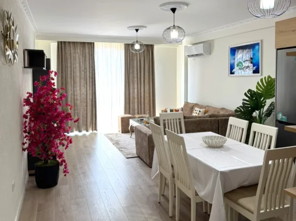 Tirane, jepet me qera apartament 2+1 Kati 5, 88 m² 430 € 