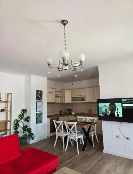 Tirane, jepet me qera apartament 1+1 Kati 6, 80 m² 600 € (Rruga e Elbasanit)