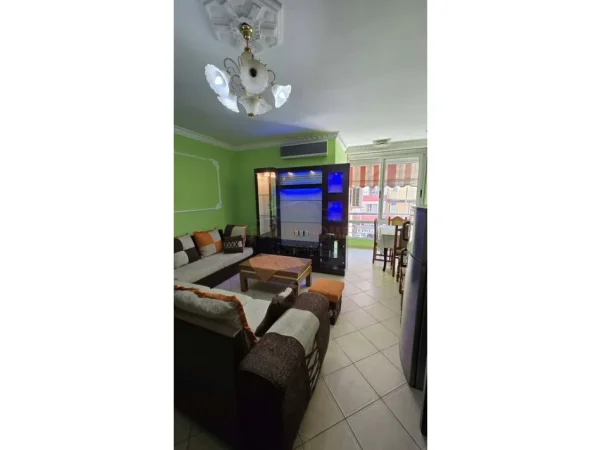 Qera, Apartament 2+1+2, Unaza e Re 0696069906