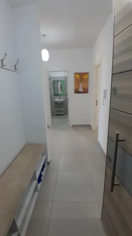 Tirane, jepet me qera apartament 2+1+Aneks+Ballkon Kati 5 + PARKIM, 149 m² 790 € (Te Spitali 5, Kompleksi ASL1)