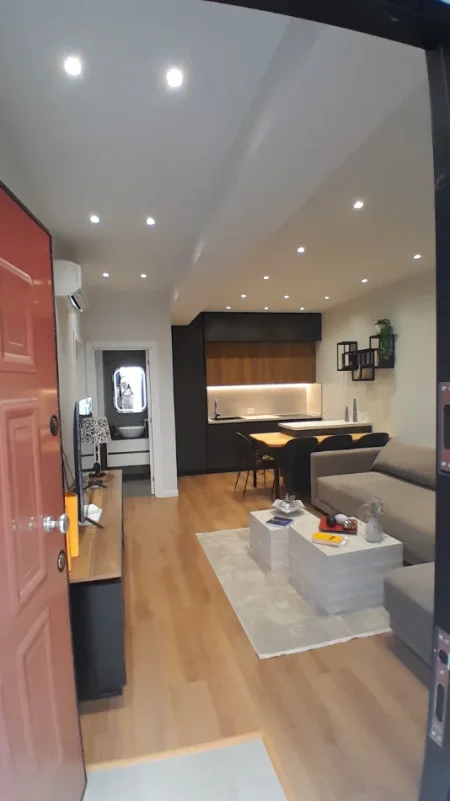 Tirane, jepet me qera apartament 1+1+Aneks+Ballkon Kati 2, 76 m² 690 € (Kodra Diellit, British Schull)
