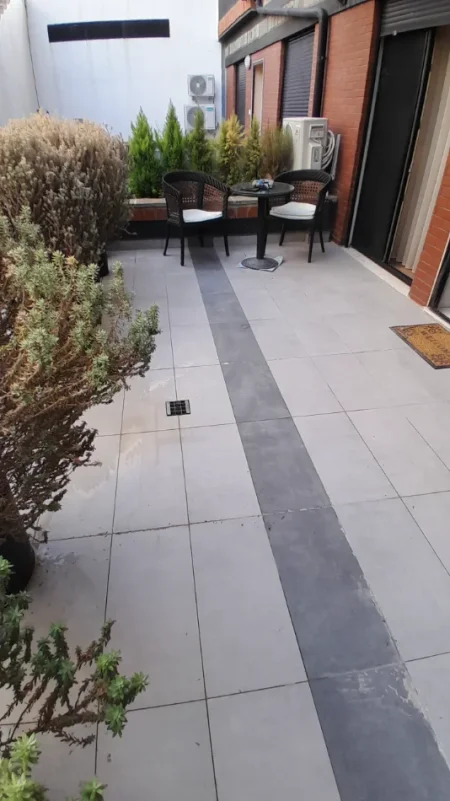 Tirane, jepet me qera apartament 1+1+Aneks+Ballkon Kati 2, 76 m² 690 € (Kodra Diellit, British Schull)