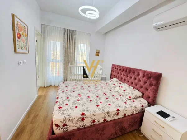 Tirane, jepet me qera apartament 3+1+Ballkon Kati 4, 105 m² 700 € (REZIDENCA KAIMI)