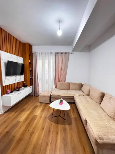 Tirane, shitet apartament 2+1 , 73 m² 126.000 € (Kompleksi Kaimi)