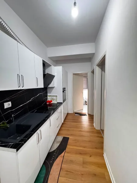 Tirane, shitet apartament 2+1 Kati 1, 73 m² 126.000 € (Kompleksi Kaimi)