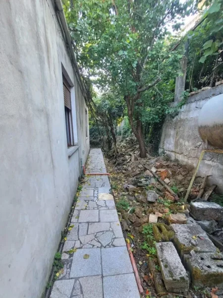 Kavaje, shitet shtepi 2+1+Aneks Kati 1, 300 m² 80.000 € (Kavaje)