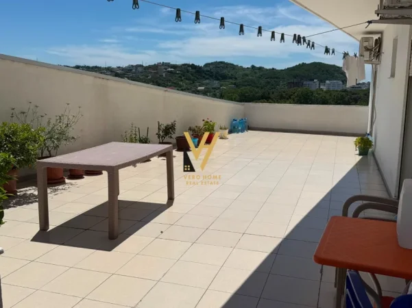 Durres, shitet apartament 3+1 Kati 8, 220 m² 220.000 € (PLEPAT)