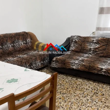 Tirane, jepet me qera apartament 1+1 Kati 2, 55 m² 375 € (RRUGA DRITAN HOXHA)