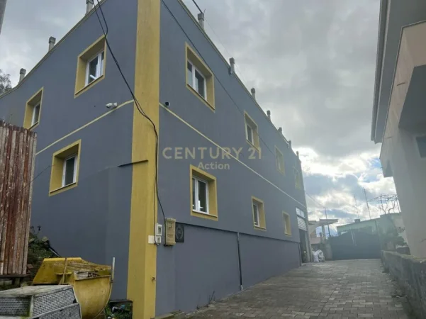 Tirane, shes ambjent biznesi Kati 2, 300 m² 350.000 € (Sharre)