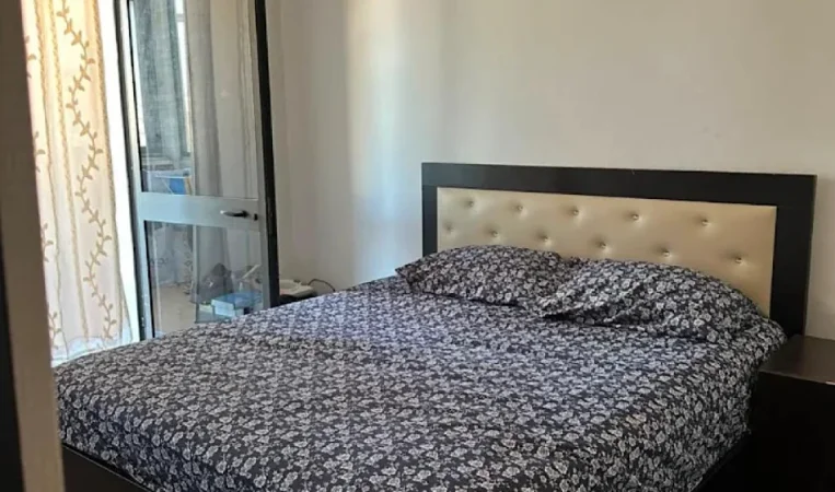Tirane, jepet me qera apartament 2+1 Kati 5, 80 m² 550 € 