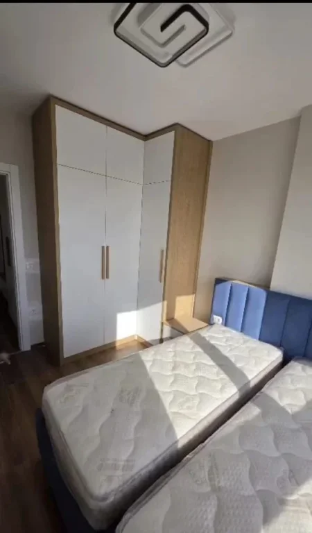 Tirane, jepet me qera apartament 1+1 Kati 7, 60 m² 550 € (Spitali Amerikan 2)
