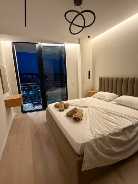 Tirane, jepet me qera 1+1 ,