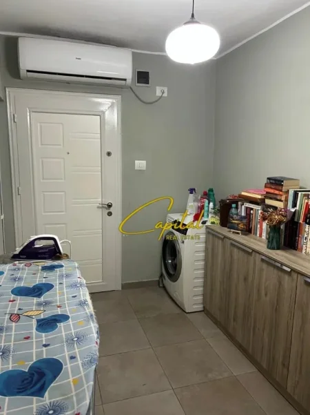 Tirane, jepet me qera apartament 2+1 Kati 5, 80 m² 550 € (RRUGA FORTUZI)