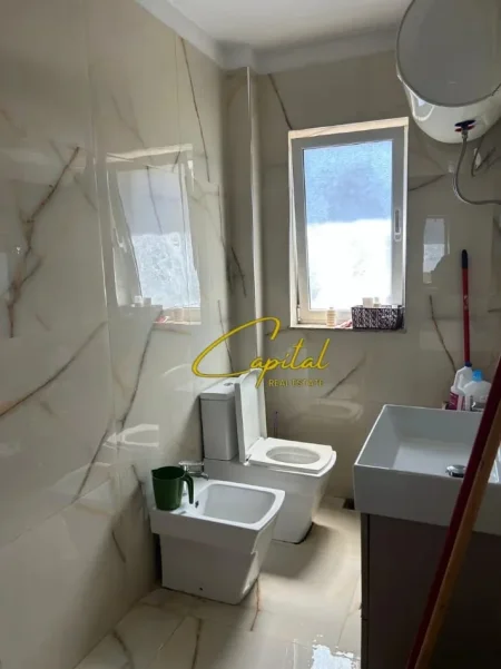 Tirane, jepet me qera apartament 2+1 Kati 5, 80 m² 550 € (RRUGA FORTUZI)