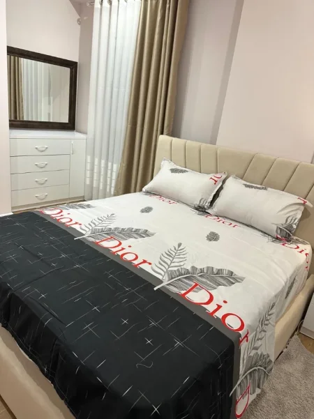 Tirane, jepet me qera apartament 1+1 Kati 0, 40 m² 350 € (Rezidenca Kaimi - Ali Dem)