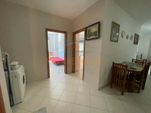 Qera, Apartament 2+1, Kompleksi Halili, Tiranë. 0696069906