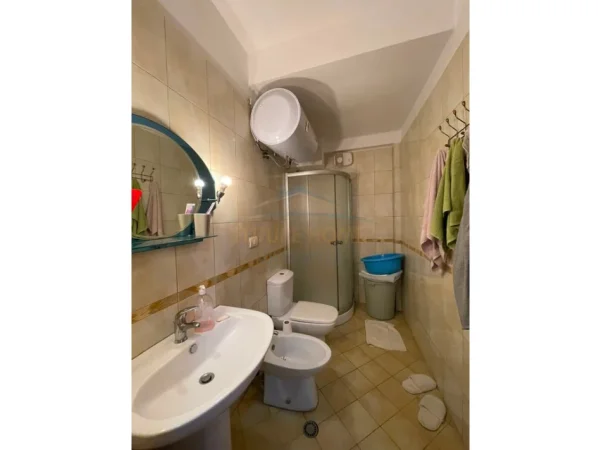 Qera, Apartament 2+1, Kompleksi Halili, Tiranë. 0696069906