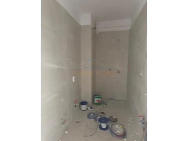 Tirane, shitet apartament 1+1 Kati 2, 62 m² 162.000 € (Prane shkolles Osman Mydeziri)