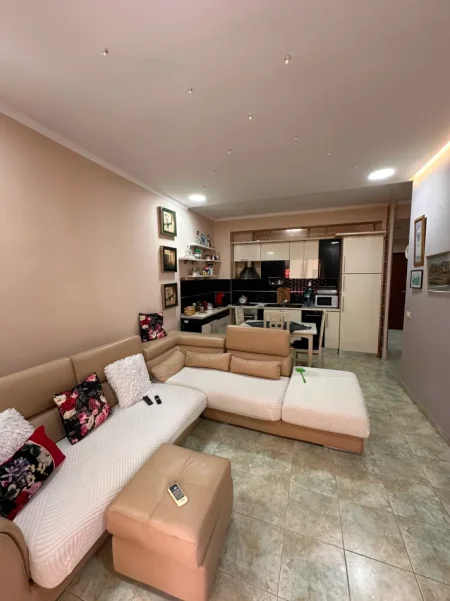 Tirane, shitet apartament 3+1 , 97 m² 150.000 € (Yzberisht)