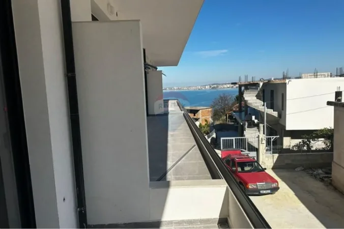 Vlore - Lungomare, shitet garsonier Studio Kati 2, 55 m² 105.000 € (Rruga Dhimitër Konomi, Vlore)
