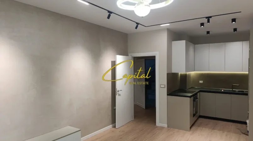 Tirane, jepet me qera apartament 1+1 Kati 6, 75 m² 800 € (RRUGA E KAVAJES)