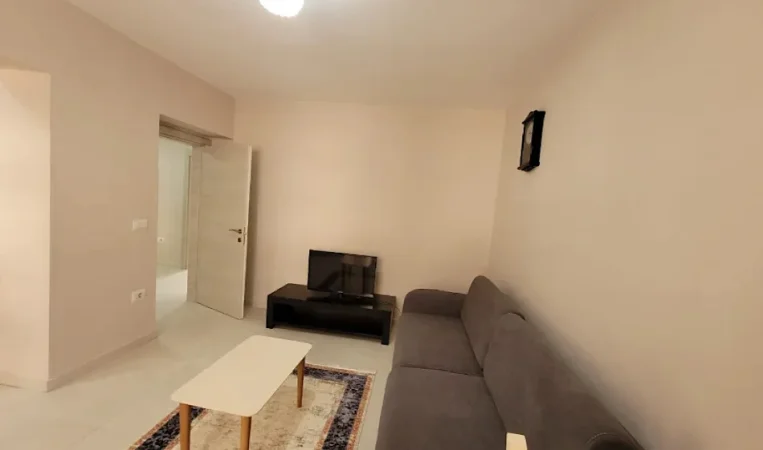 Tirane, jepet me qera apartament 2+1 Kati 2, 76 m² 650 € 