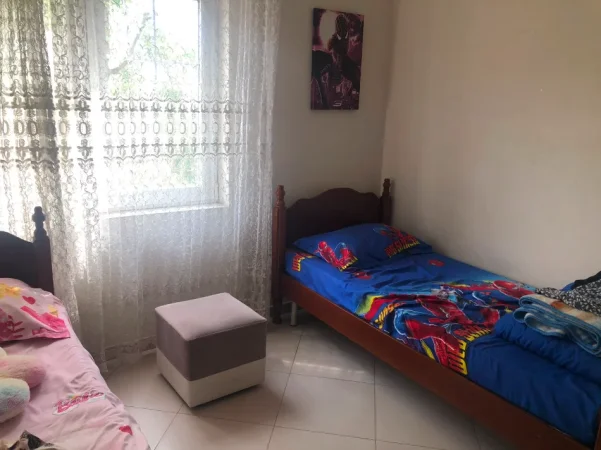 Tirane, jepet me qera apartament 2+1+Aneks+Ballkon Kati 4, 100 m² 600 € (Don Bosko)