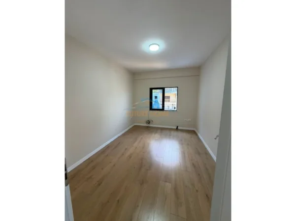 Tirane, shitet apartament 2+1+Aneks+Ballkon Kati 7, 100 m² 183.000 € (Don Bosko)