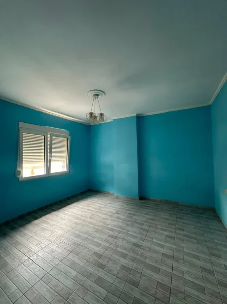 Tirane, jepet me qera 2+1+Ballkon Kati 5, 110 m² 600 € (Astir, tek bar Artisti)