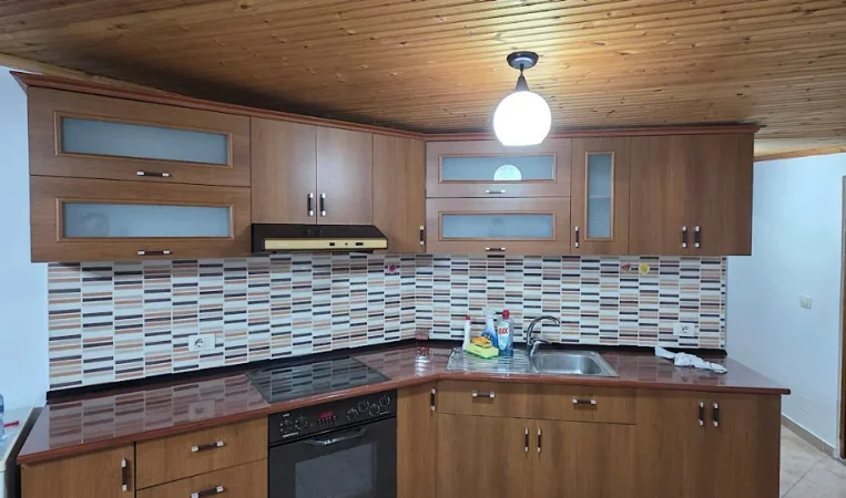 Tirane, jepet me qera apartament 1+1 Kati 10, 70 m² 400 € 